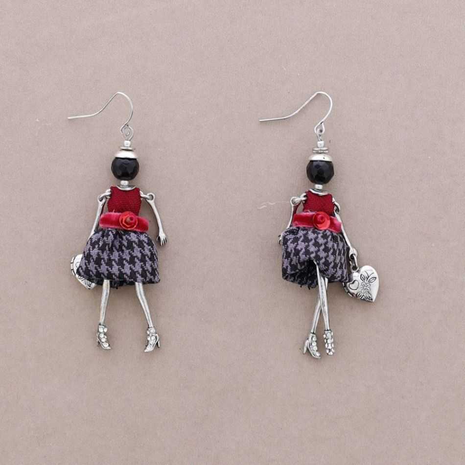 PENDANT EARRINGS DOLL
