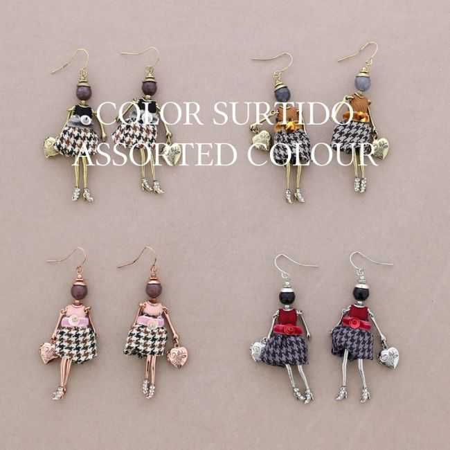 PENDANT EARRINGS DOLL