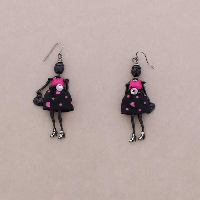 PENDANT EARRINGS DOLL