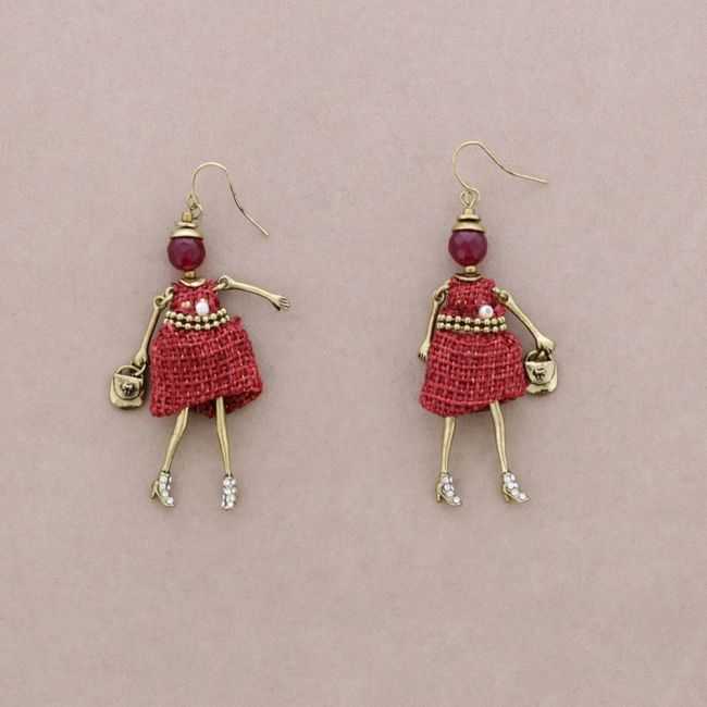 PENDANT EARRINGS DOLL