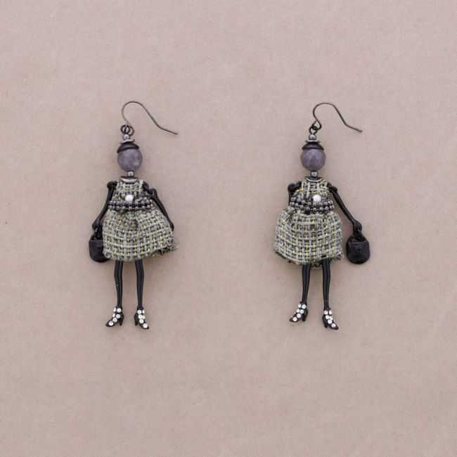 PENDANT EARRINGS DOLL