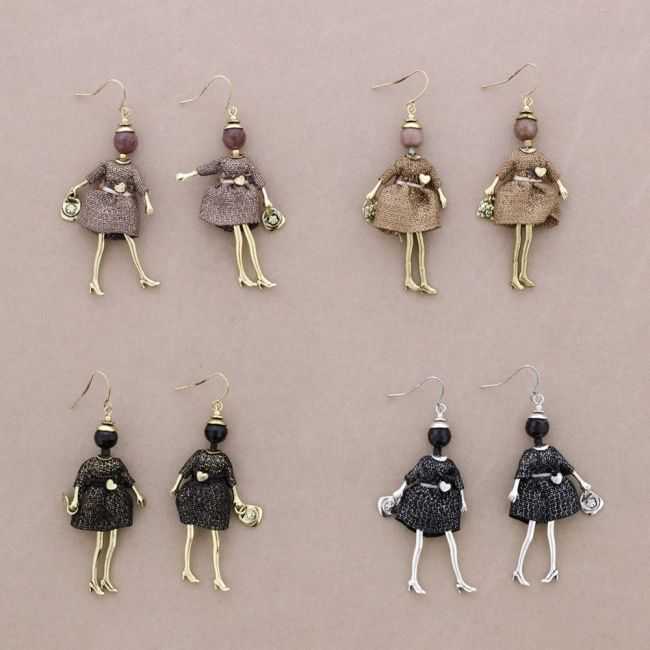 DOLL PENDANT EARRINGS