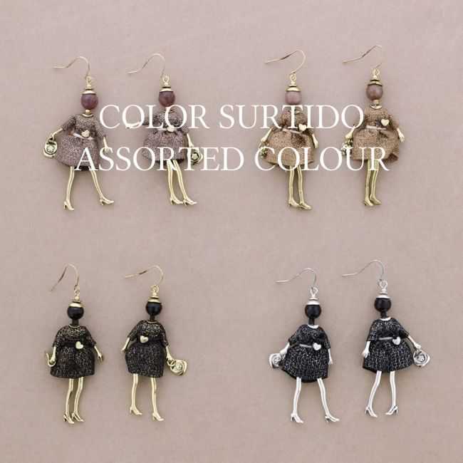 DOLL PENDANT EARRINGS