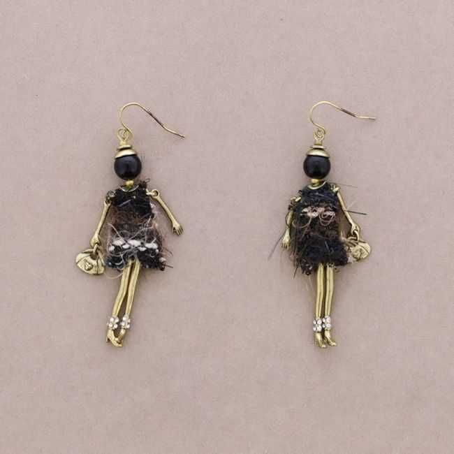 DOLL EARRINGS