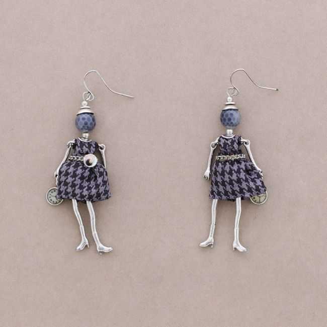 PENDANT EARRINGS DOLL