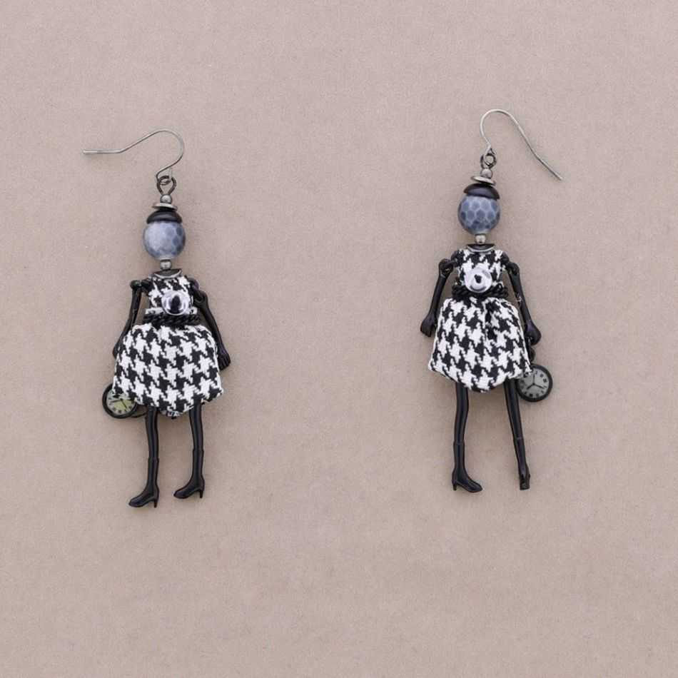 PENDANT EARRINGS DOLL