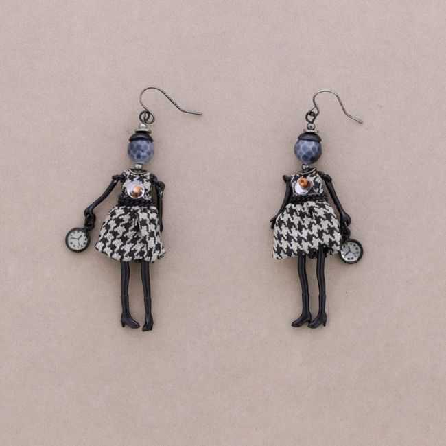 PENDANT EARRINGS DOLL