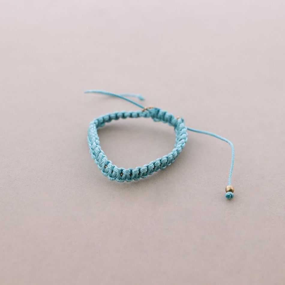 PULSERA MACRAMÉ