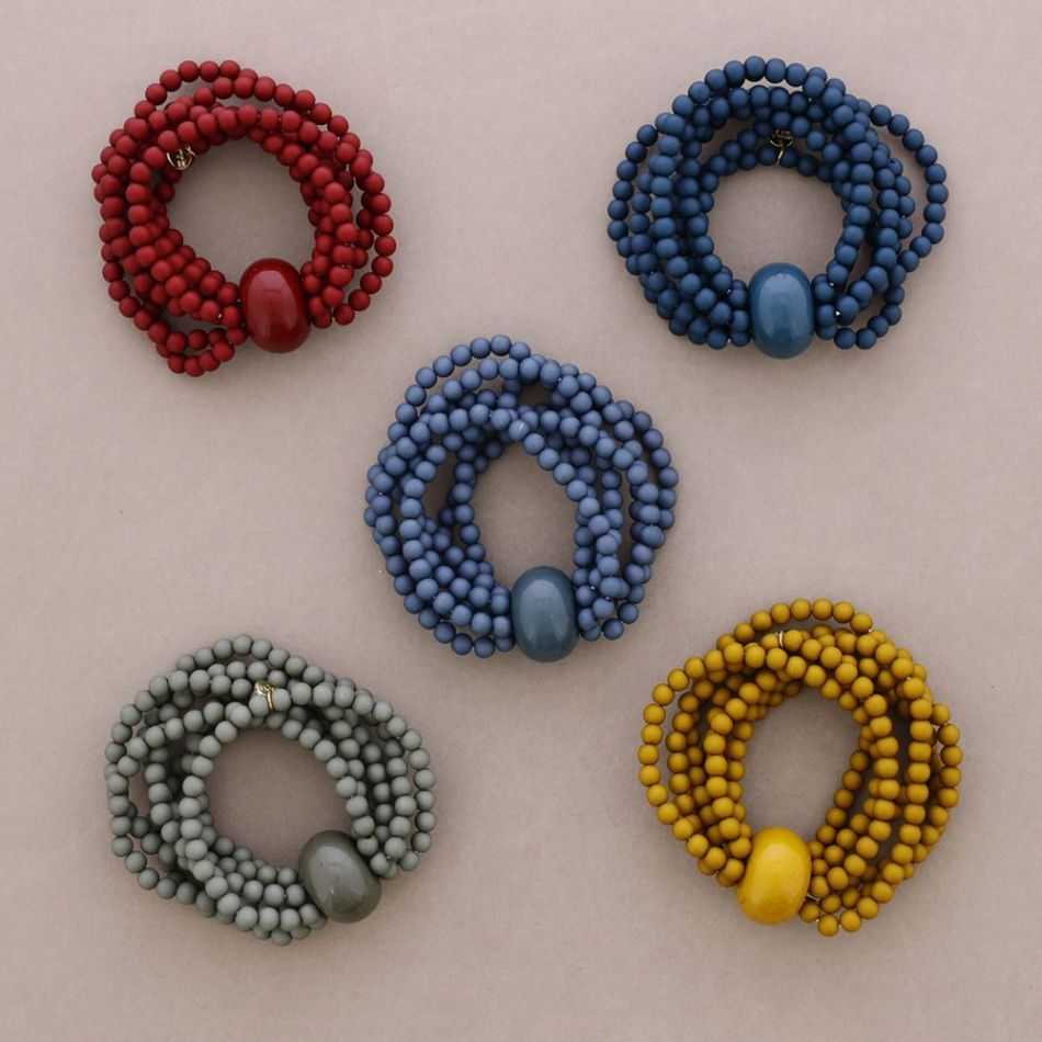 ELASTIC BRACELET WITH RESIN BEADS