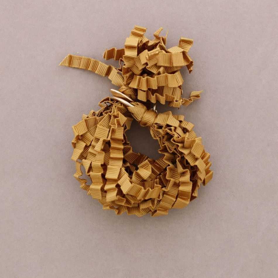 CURLY SATIN RIBBON BRACELET