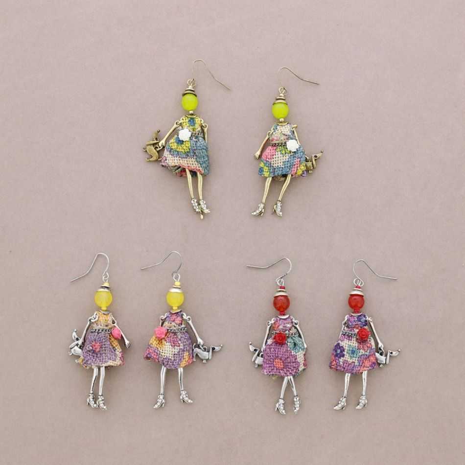 PENDANT EARRINGS DOLL