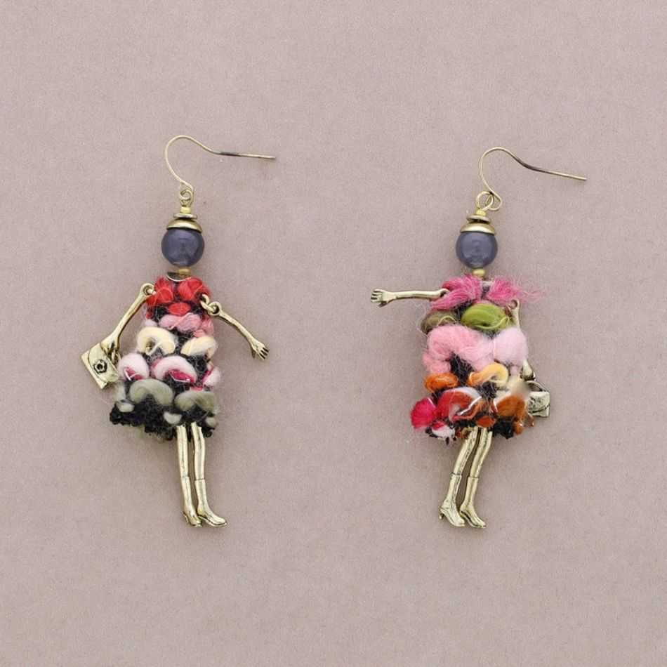 METAL DOLL EARRINGS