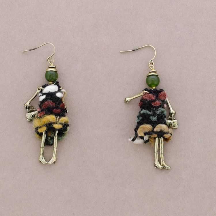 METAL DOLL EARRINGS 2