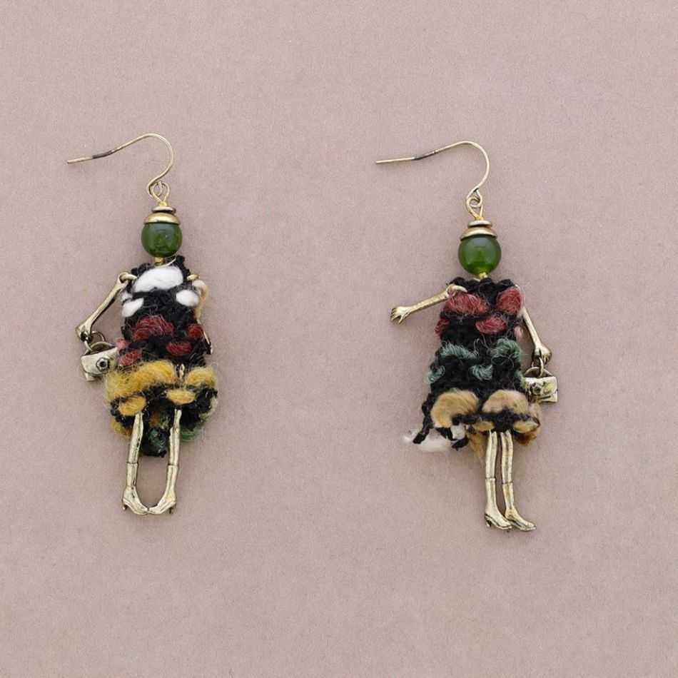 PENDIENTES METAL MUÑECA