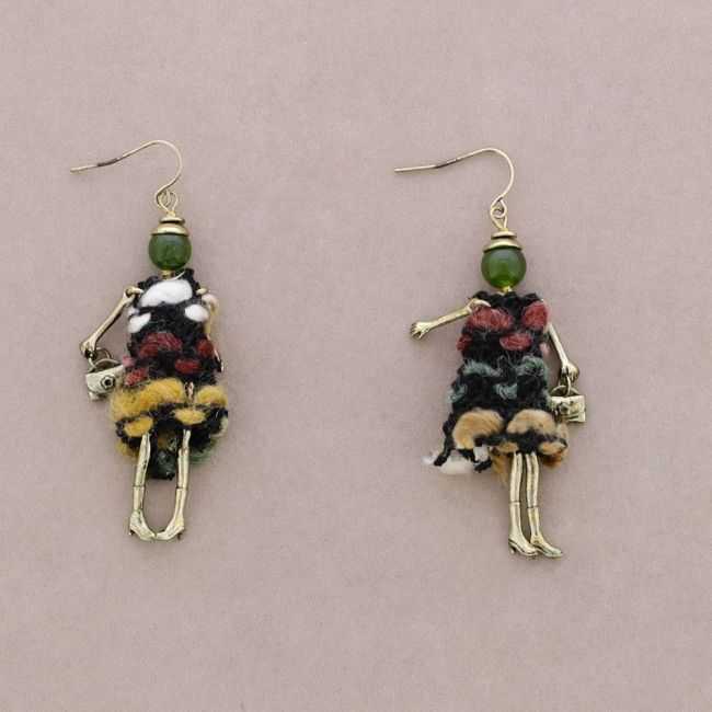 PENDIENTES METAL MUÑECA