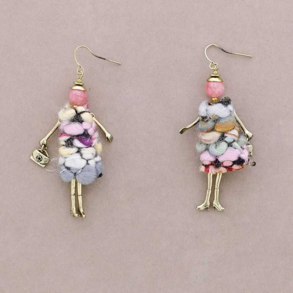 METAL DOLL EARRINGS