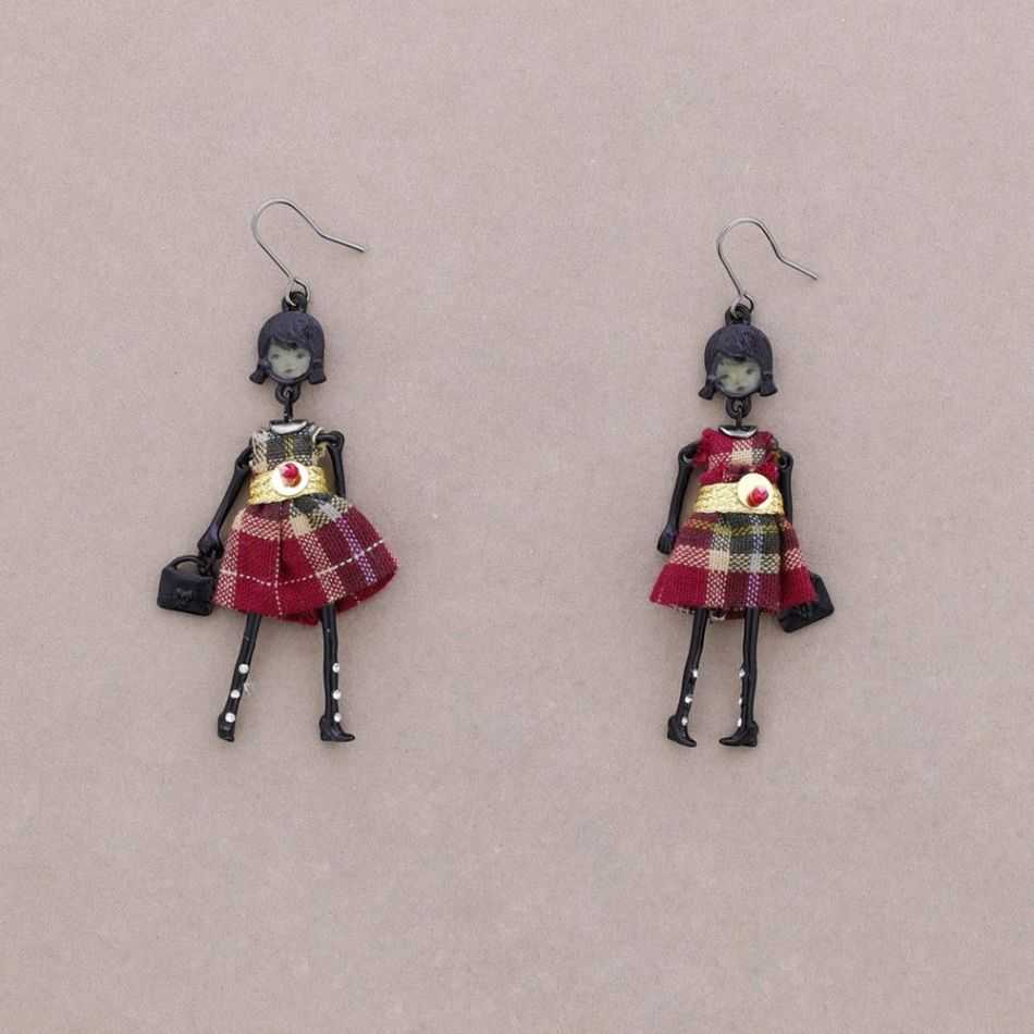 PENDANT EARRINGS DOLL