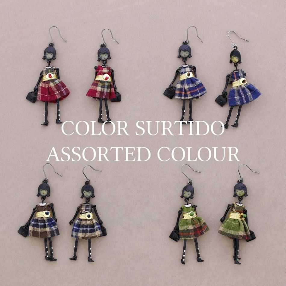 PENDANT EARRINGS DOLL