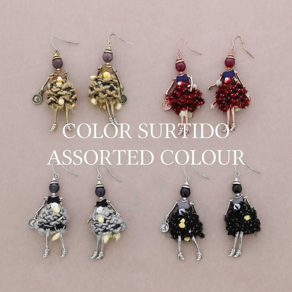 PENDIENTES COLG. MUÑECA
