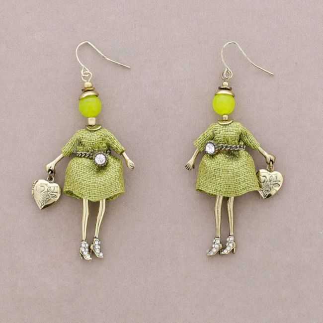 PENDANT EARRINGS DOLL