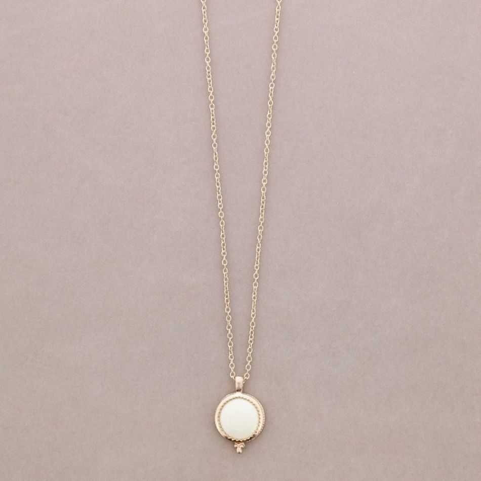 LONG NECKLACE WITH METAL RESIN PENDANT