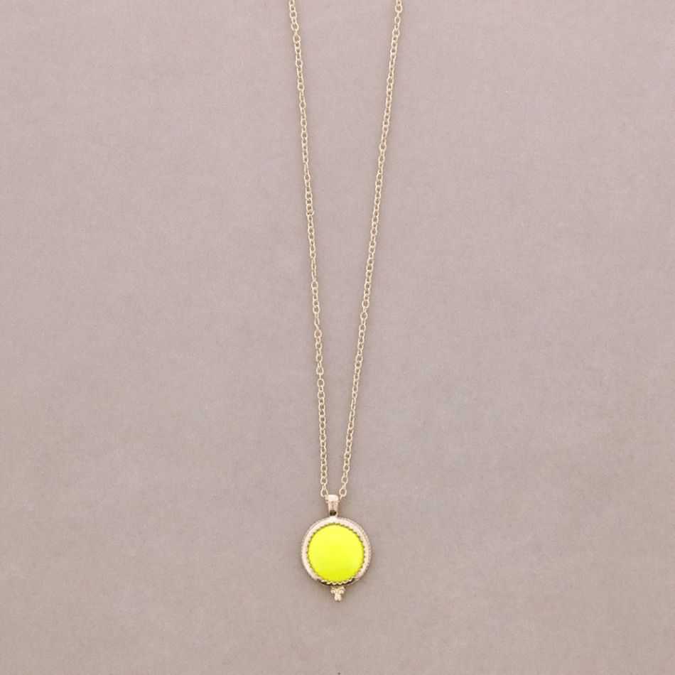 LONG NECKLACE WITH METAL RESIN PENDANT