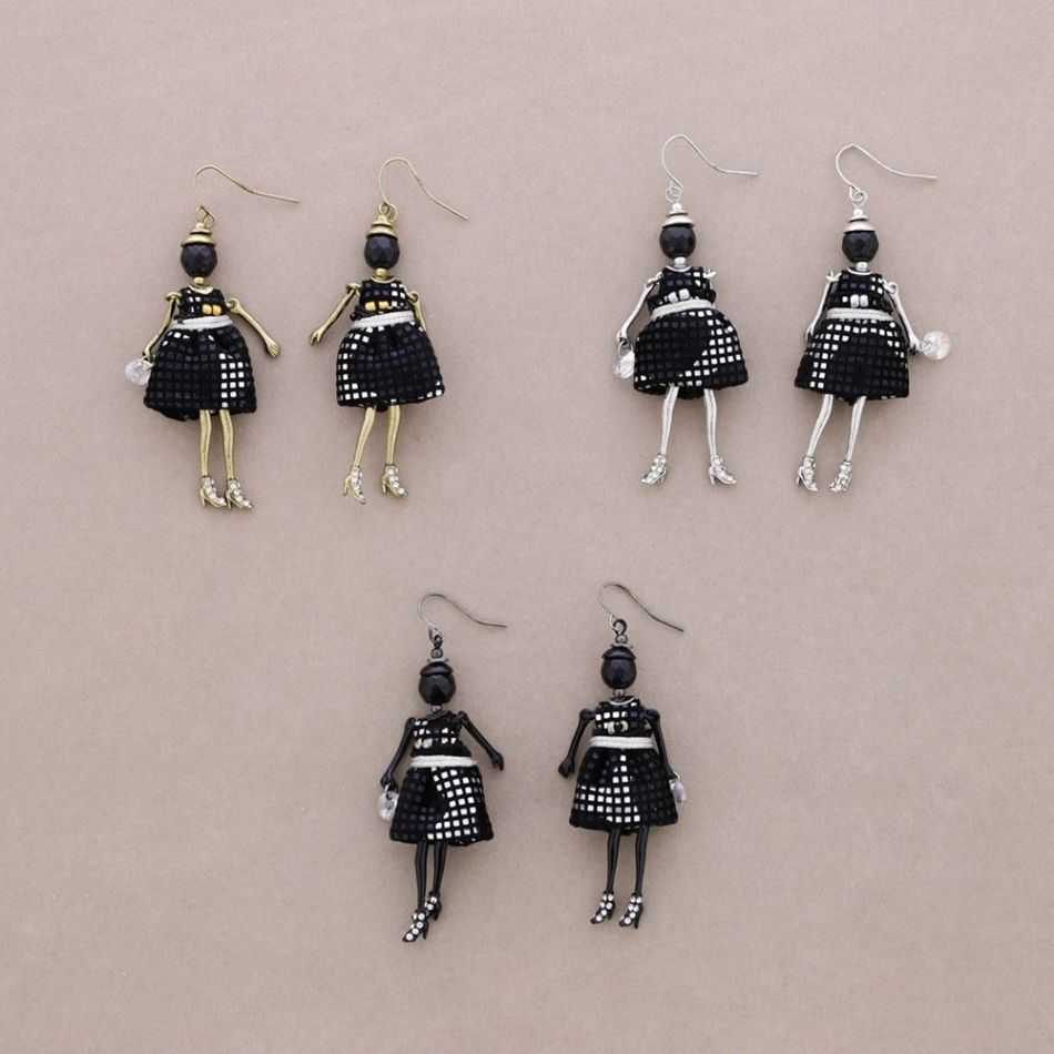 PENDANT EARRINGS DOLL