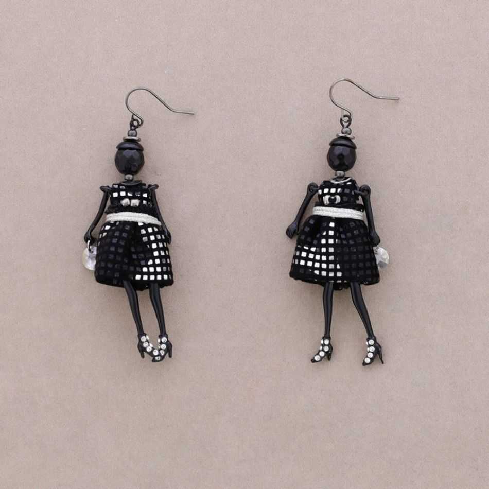 PENDANT EARRINGS DOLL