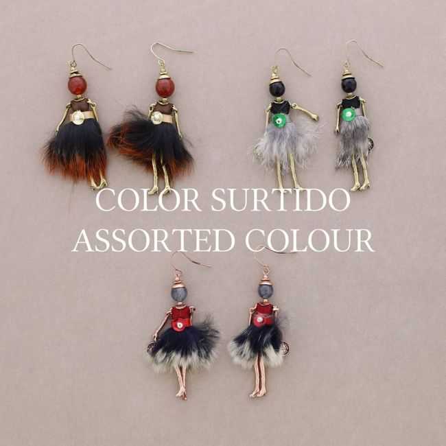 DOLL PENDANT EARRINGS