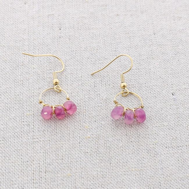 STEEL EARRINGS HANGING HOOP WITH CRYSTALS