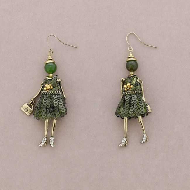 PENDANT EARRINGS DOLL
