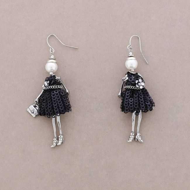 PENDANT EARRINGS DOLL