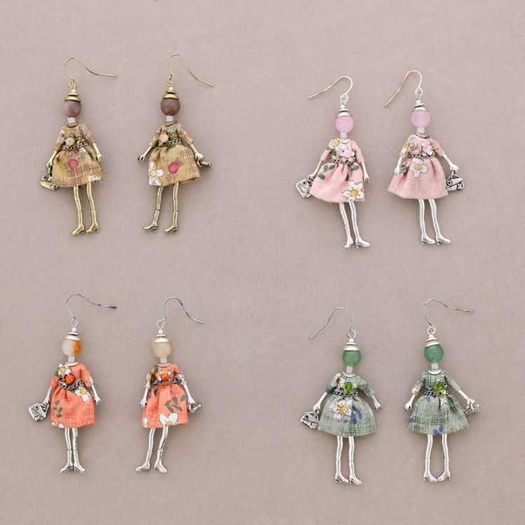 PENDIENTES COLG. MUÑECA 2