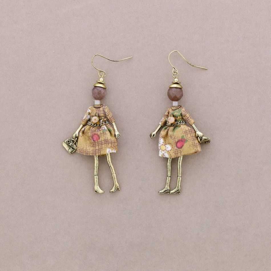 PENDANT EARRINGS DOLL