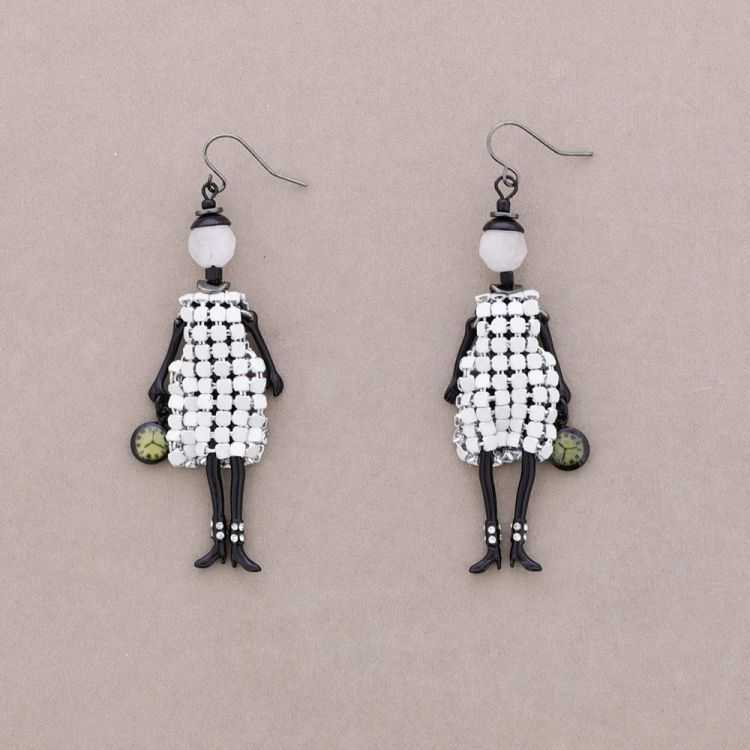 PENDIENTES COLG. MUÑECA