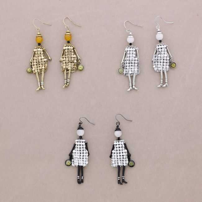 PENDIENTES COLG. MUÑECA