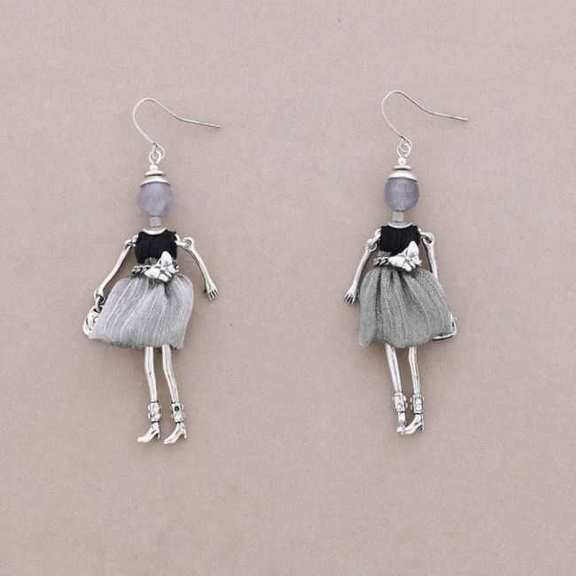 DOLL PENDANT EARRINGS