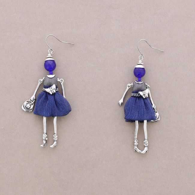 DOLL PENDANT EARRINGS