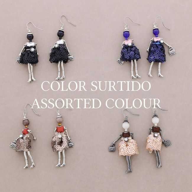 DOLL PENDANT EARRINGS