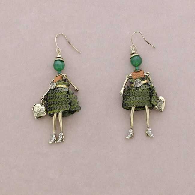 PENDIENTES COLGANTE MUÑECA