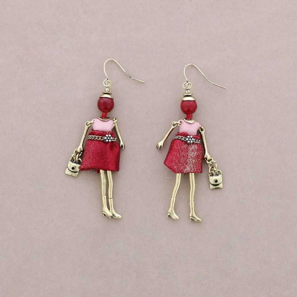 DOLL PENDANT EARRINGS