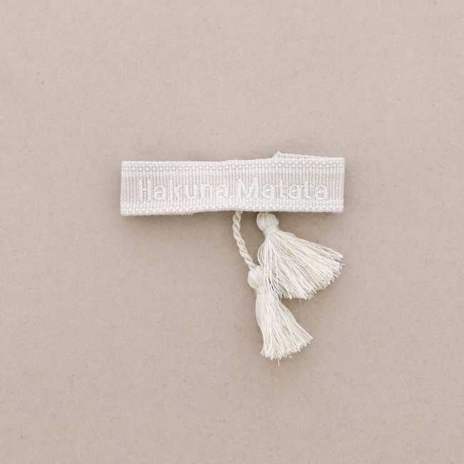 HAKUNA MATATA FRINGED MACRAMÉ BRACELET