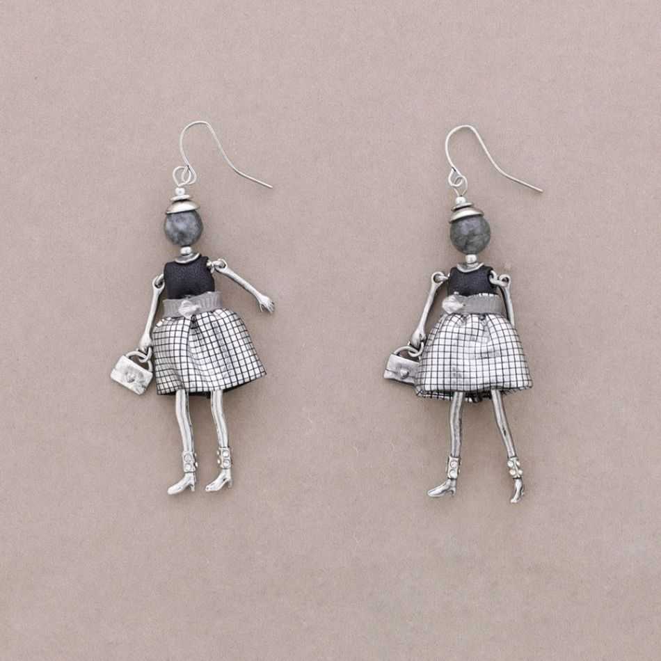 PENDANT EARRINGS DOLL