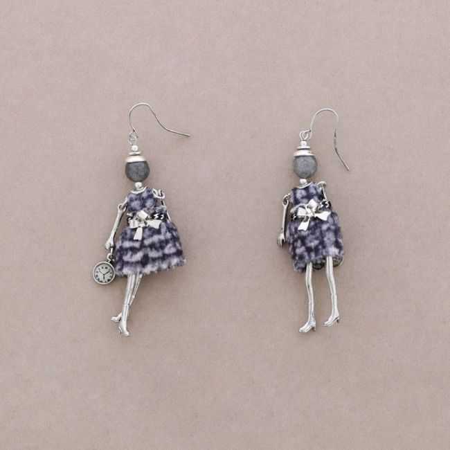 PENDANT EARRINGS DOLL