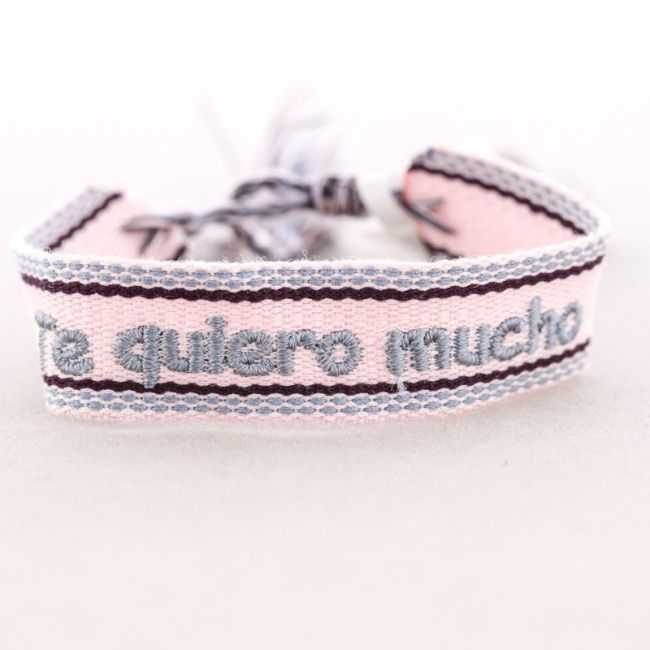 PULSERA  MACRAMÉ TE QUIERO MUCHO FLECOS