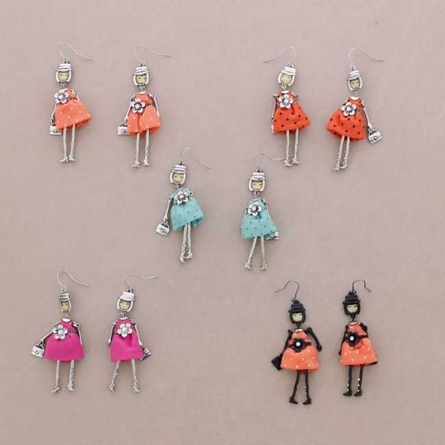 PENDANT EARRINGS DOLL