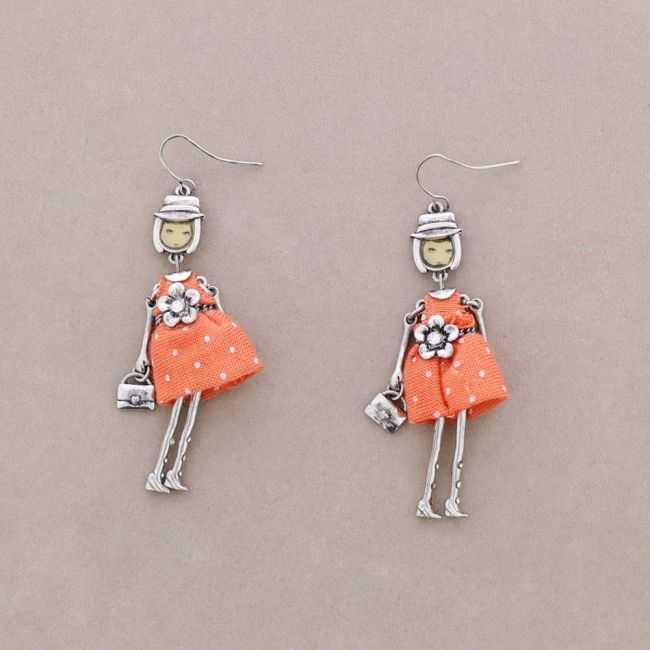 PENDANT EARRINGS DOLL