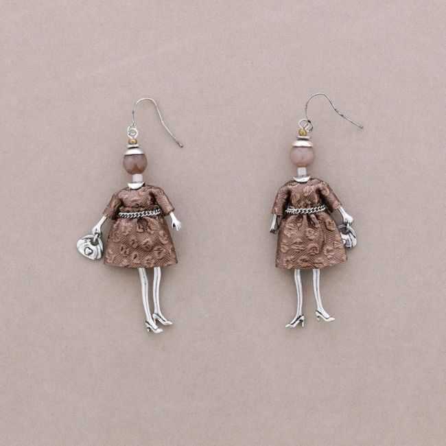 METAL DOLL EARRINGS