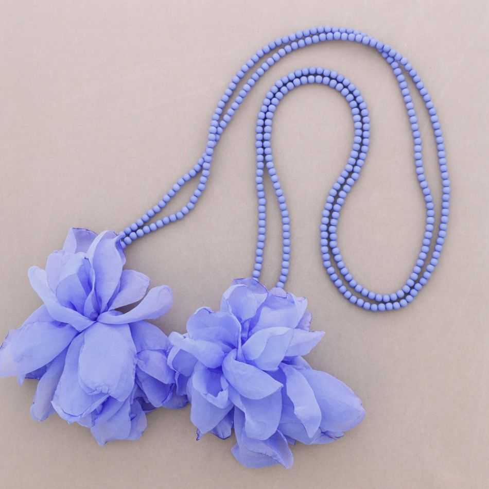 COLLAR LARGO MULTIFUNCIONAL CUENTAS RESINA DOBLE FLOR TELA