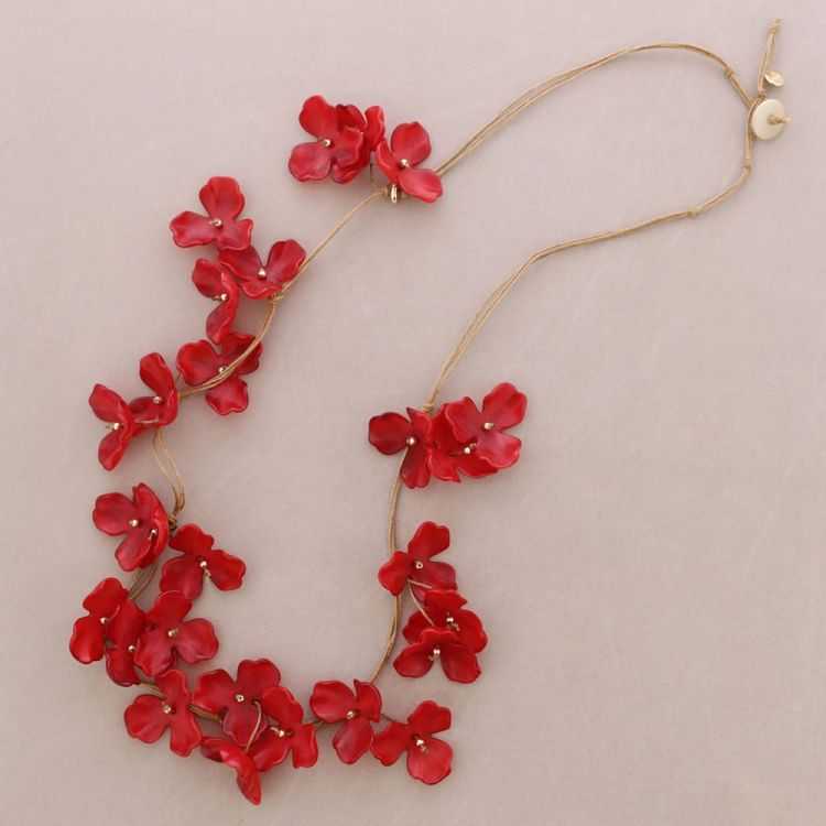 COLLAR LARGO COLGANTES FLOR RESINA 2